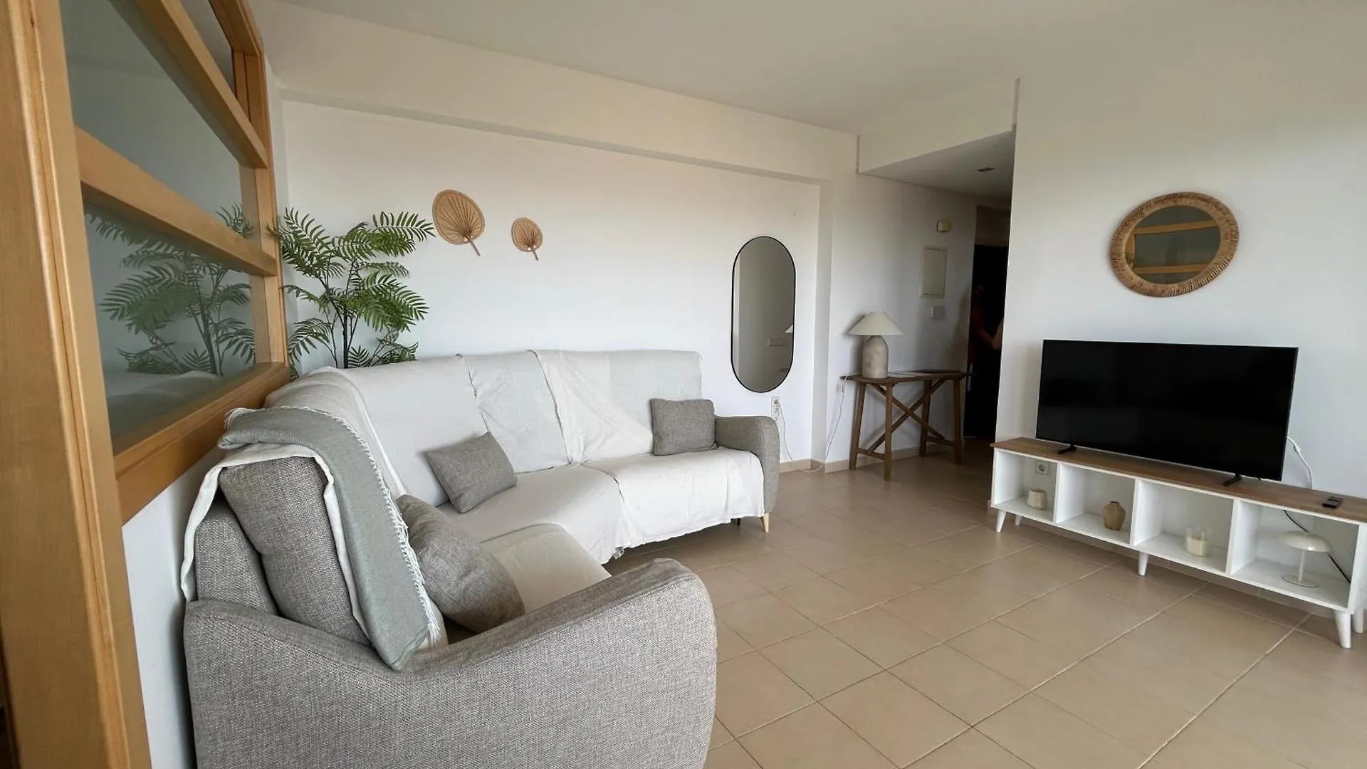 Apartamento En Elviria Con Vistas Al Mar 马尔韦利亚 西班牙