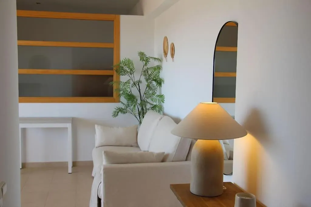Apartamento En Elviria Con Vistas Al Mar Marbella Spain