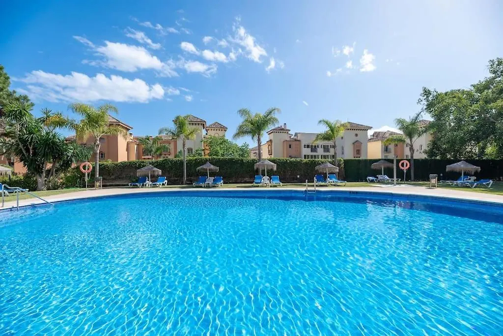 Apartamento En Elviria Con Vistas Al Mar Marbella