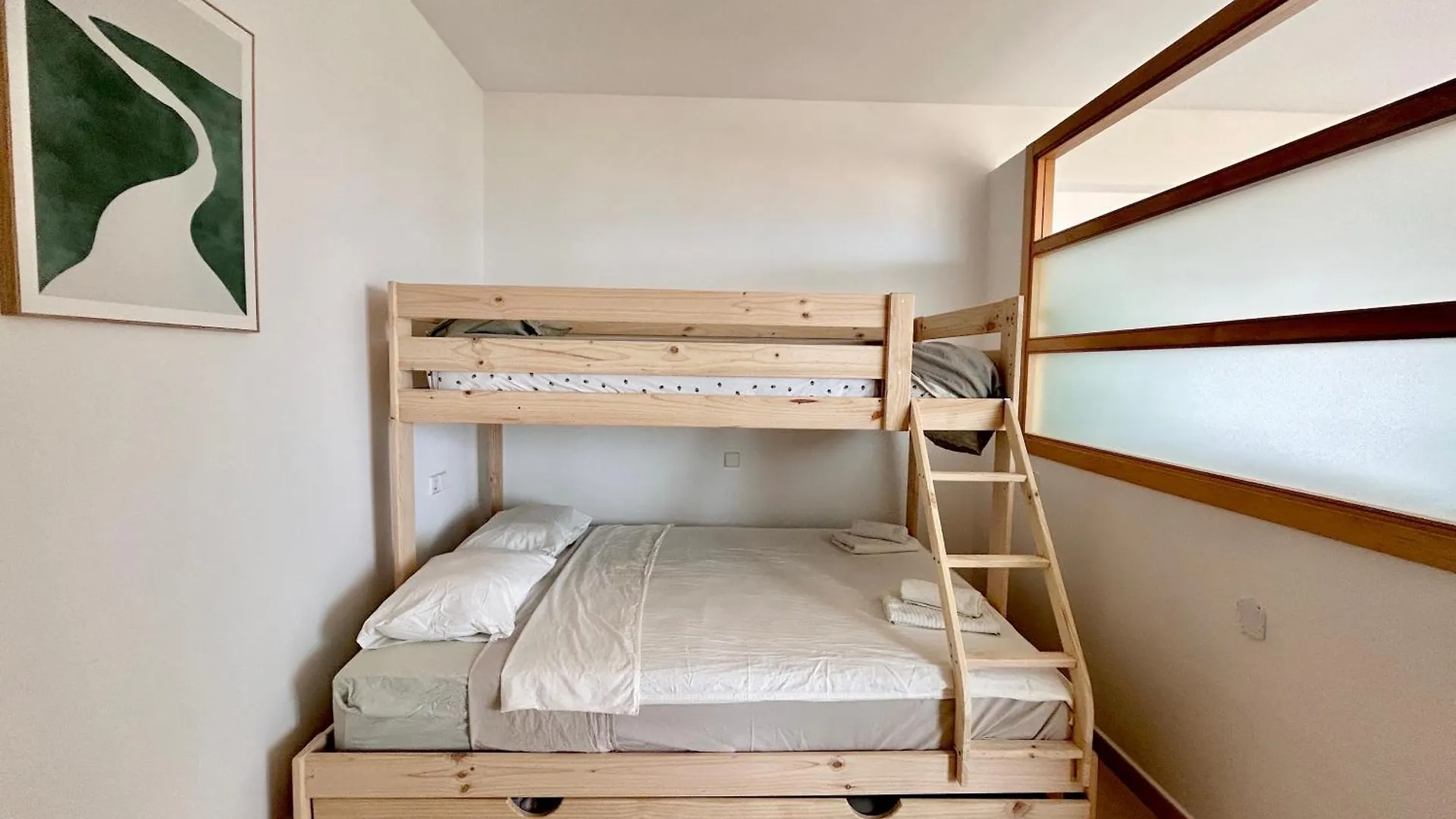 アパート Apartamento En Elviria Con Vistas Al Mar マルベーリャ